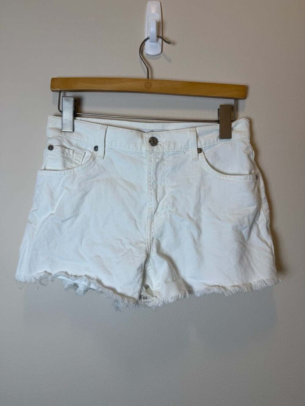 7 For All Mankind White Denim Cut Off Shorts Size 27
